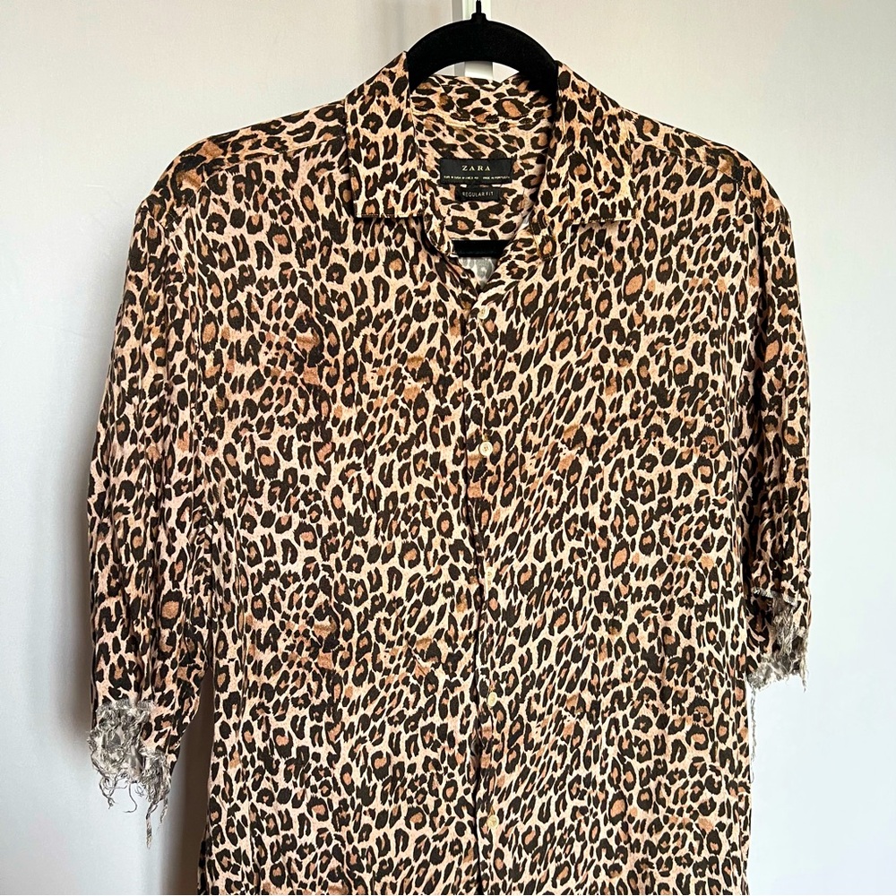 ZARA Leopard Print Button Up Men’s Shirt